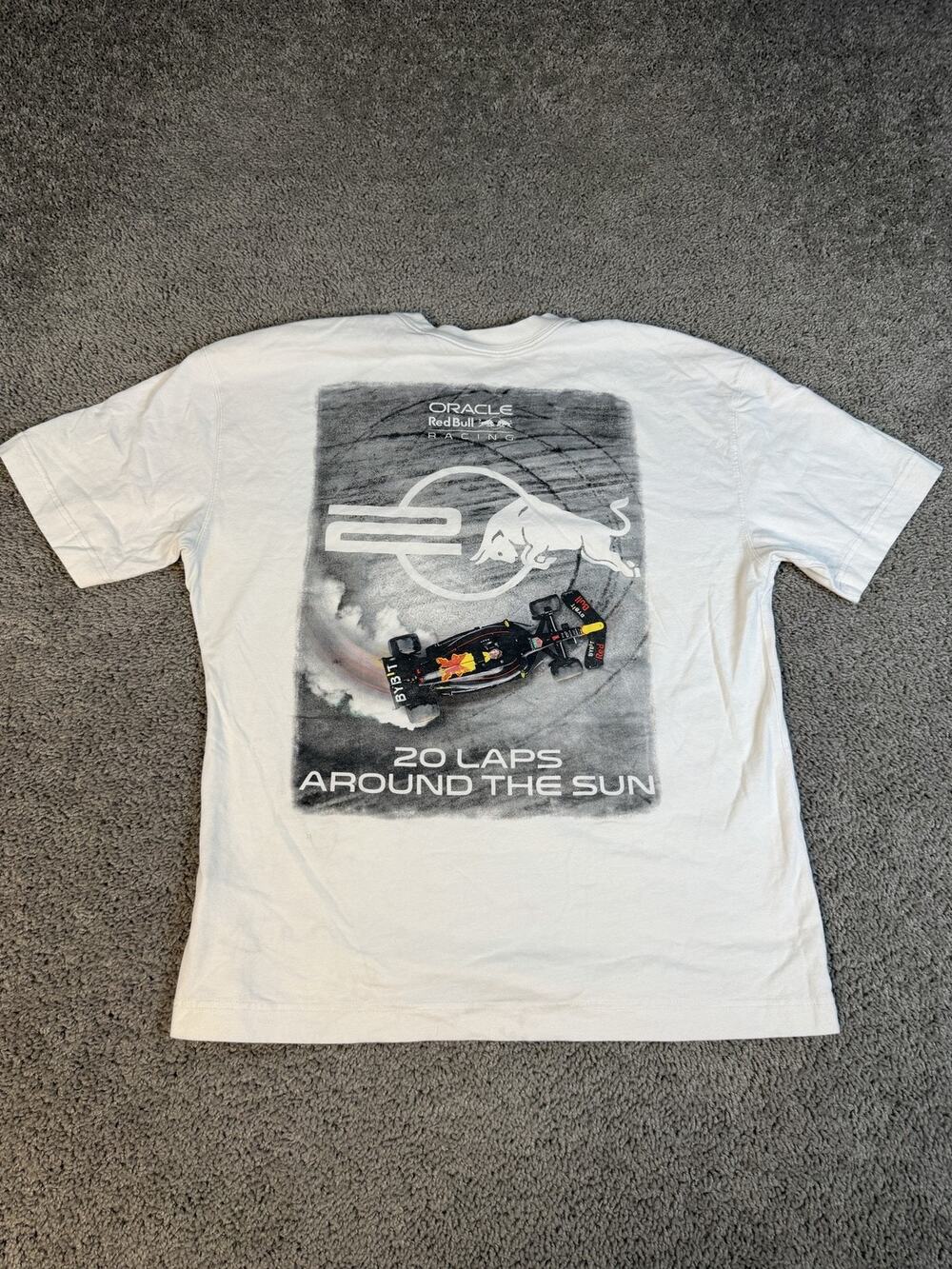 Hollister Shirt Mens L White Oracle Red Bull Racing 20 Laps Graphic Tagless